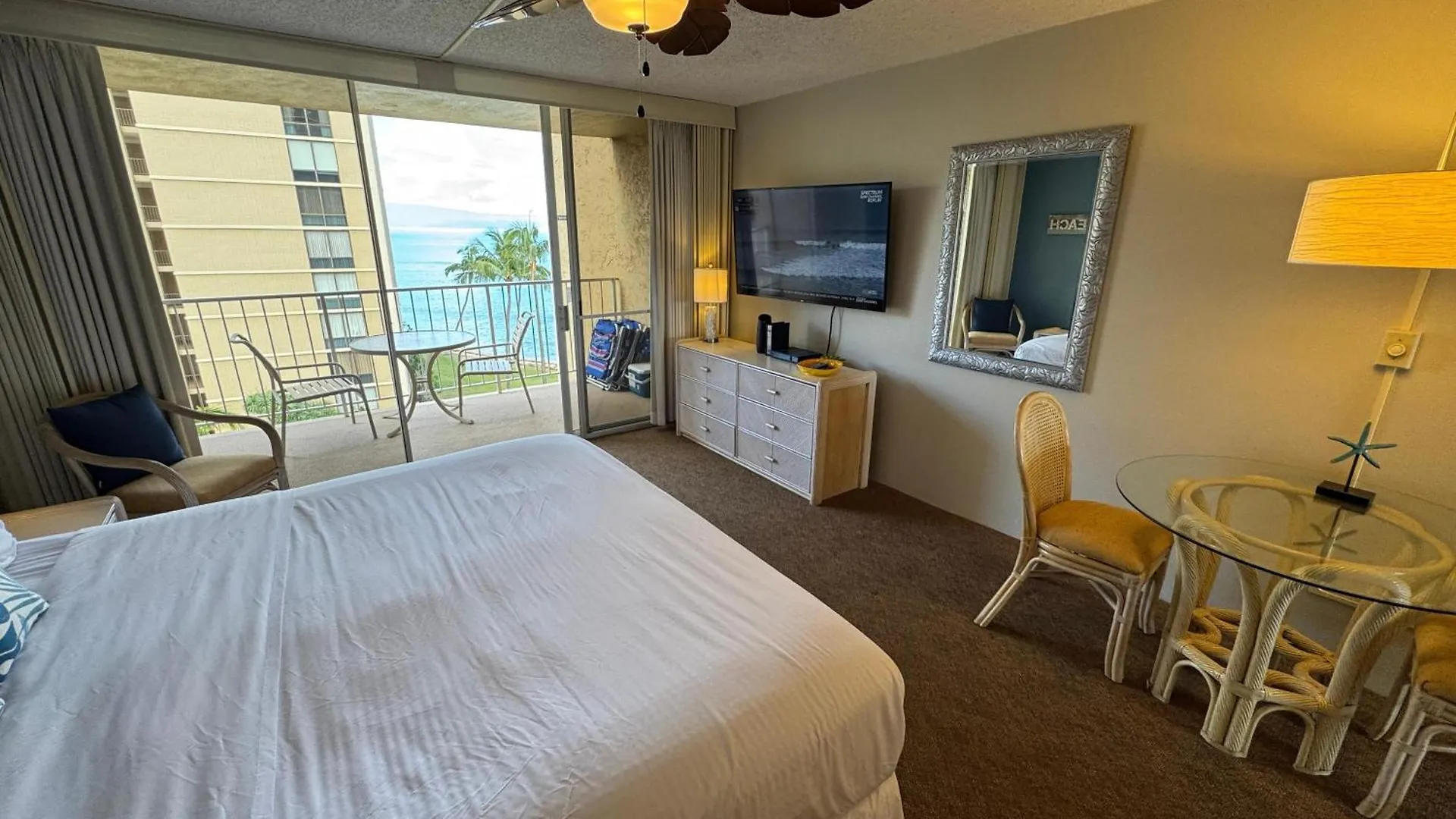 Royal Kahana 616 USA